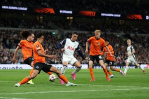 Tottenham drew 1-1 with Eintracht Frankfurt in an entertaining, chaotic first leg of their Europa League quarter-final